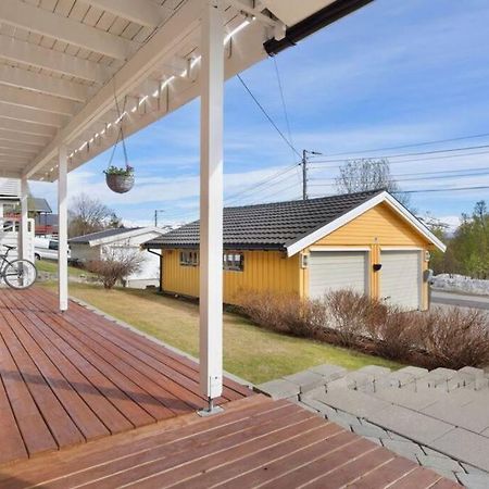 Apartment, 4Km Fra Tromsosentrum. Flyplass 1.71Km. Luaran gambar