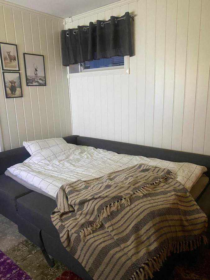 Apartment, 4Km Fra Tromsosentrum. Flyplass 1.71Km. Luaran gambar